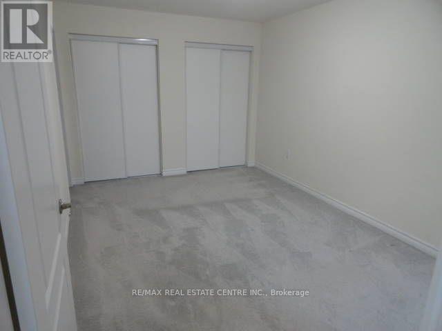 1084 SILK STREET - Image 19