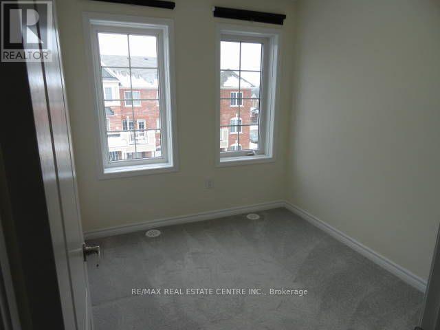 1084 SILK STREET - 23