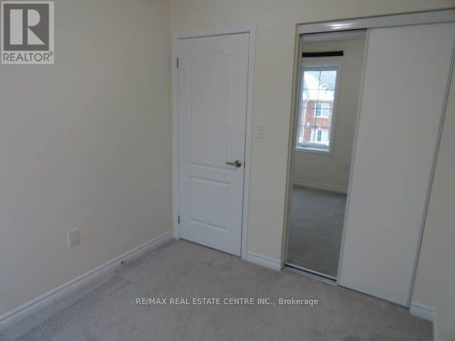 1084 SILK STREET - Image 26