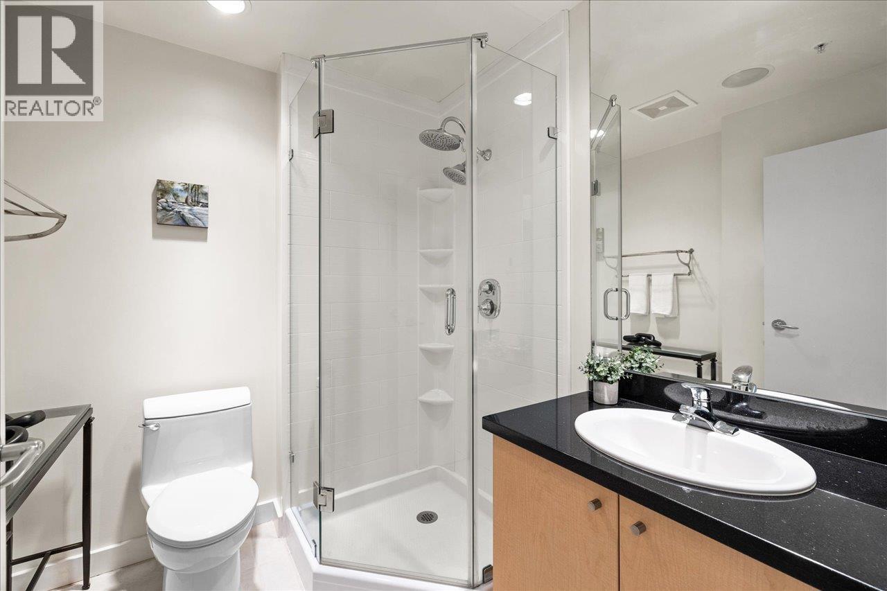 PH2 124 W 1ST STREET, North Vancouver