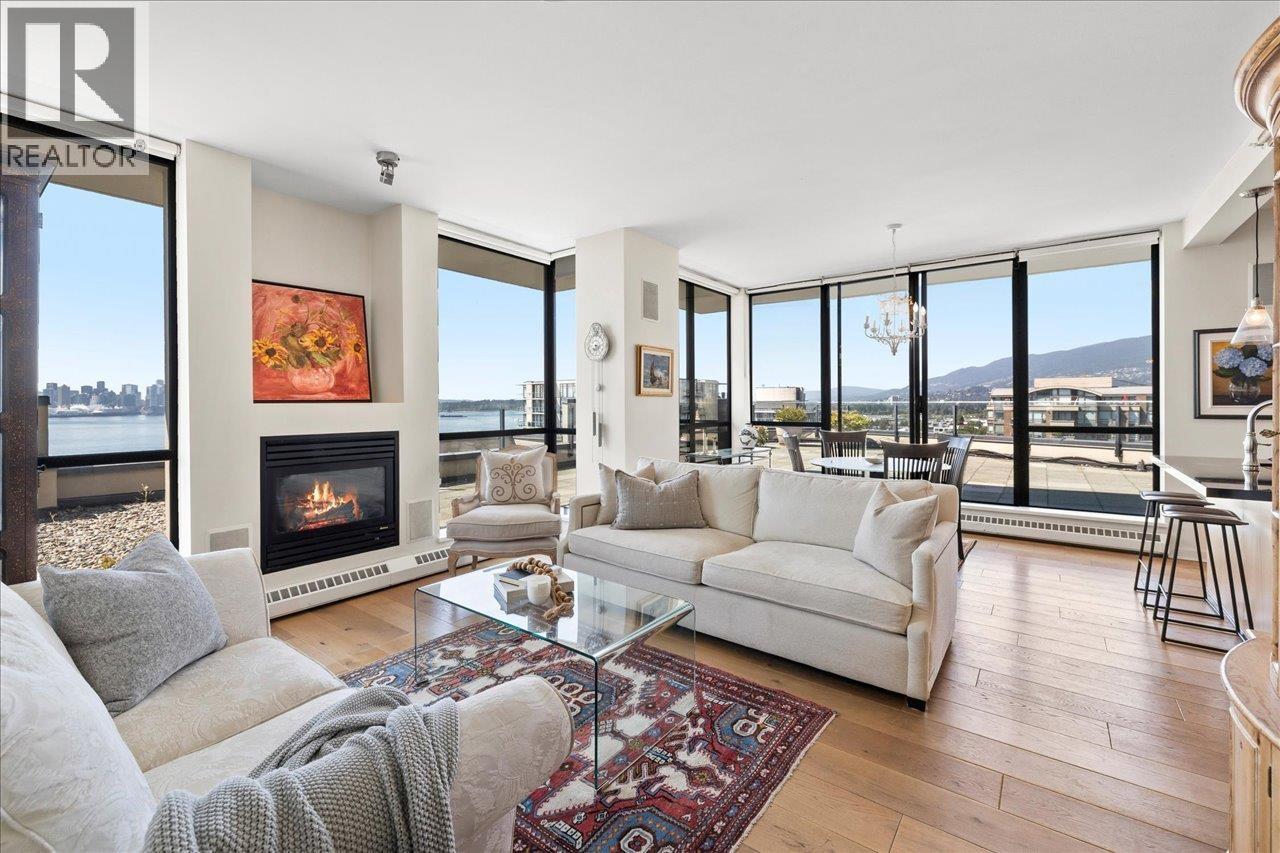 PH2 124 W 1ST STREET, North Vancouver