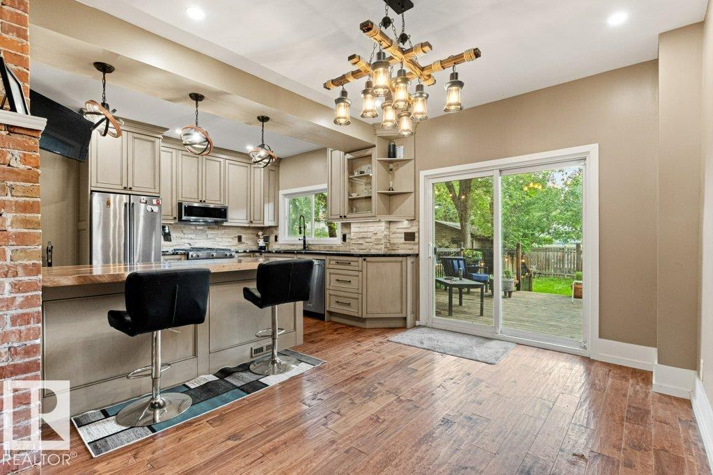 10547 126 Street NW - Photo 10
