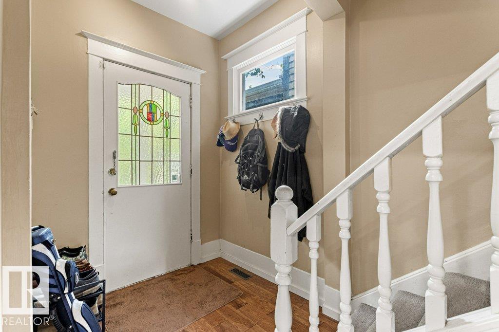 10547 126 Street NW - Photo 17