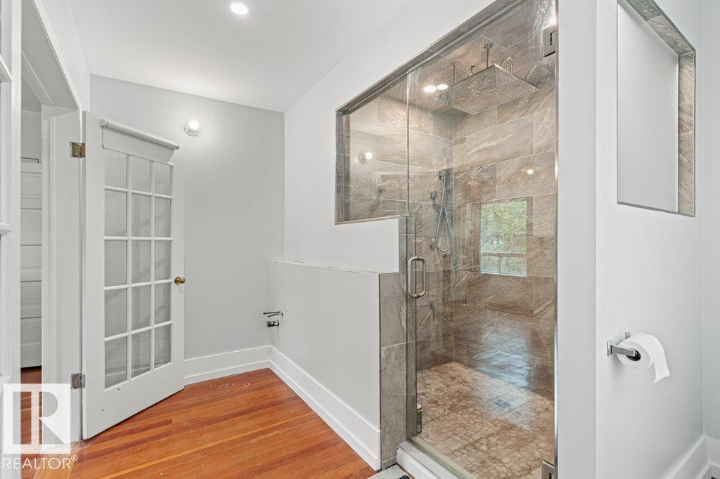 10547 126 Street NW - Photo 23