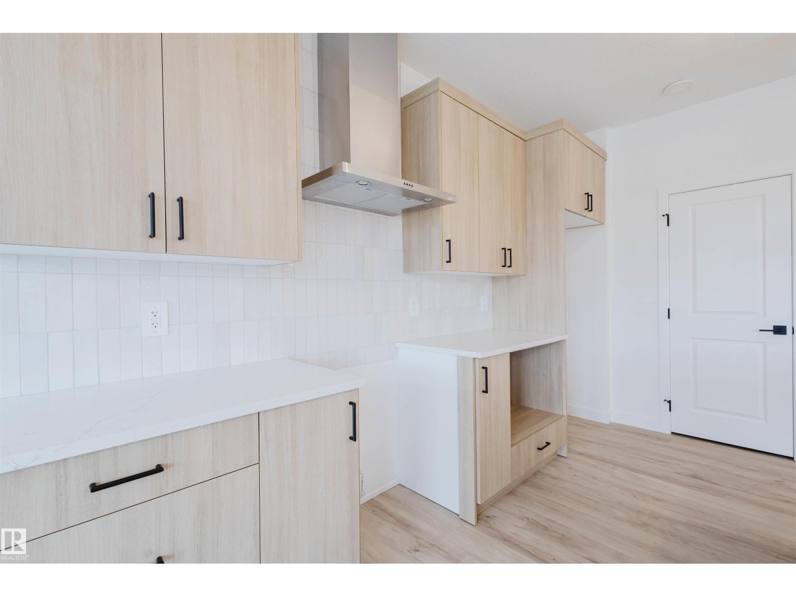 8249 KIRIAK LO SW - Image 8