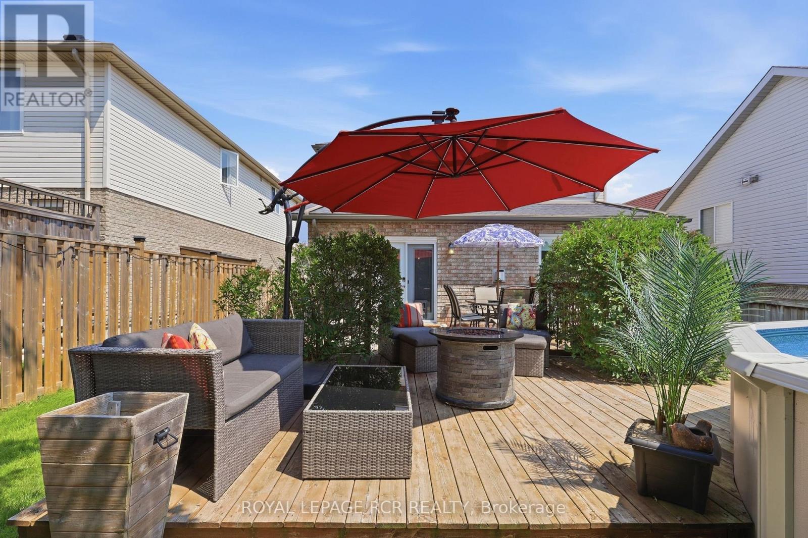 42 GLENGARRY ROAD - 38