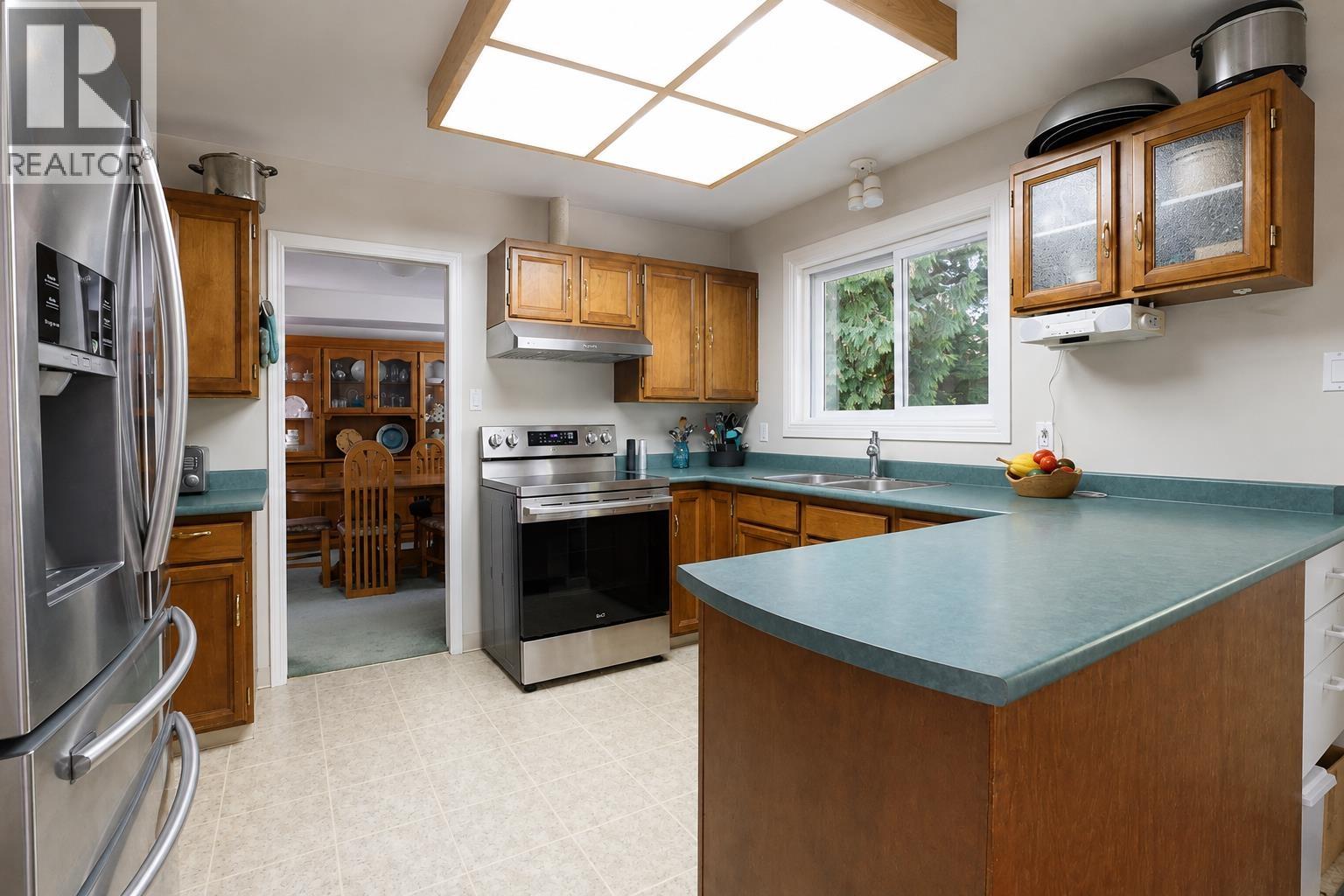 163 HALIBUT STREET - 4