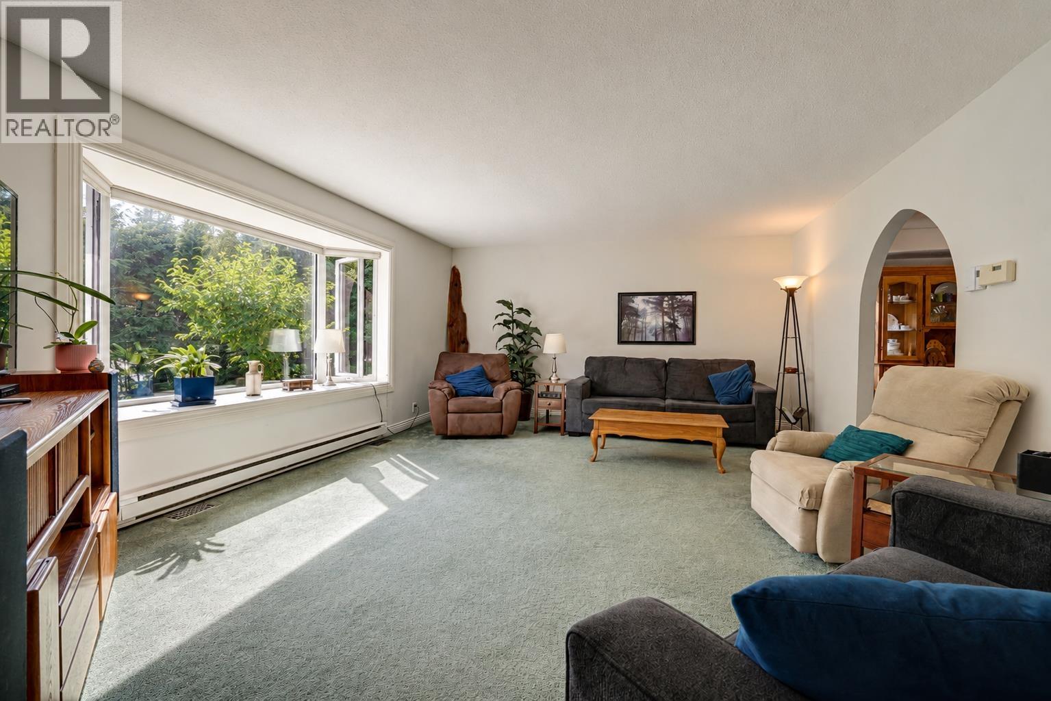 163 HALIBUT STREET - Image 10