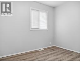 9721 2 Street, Dawson Creek, BC V1G3K8 Photo 30