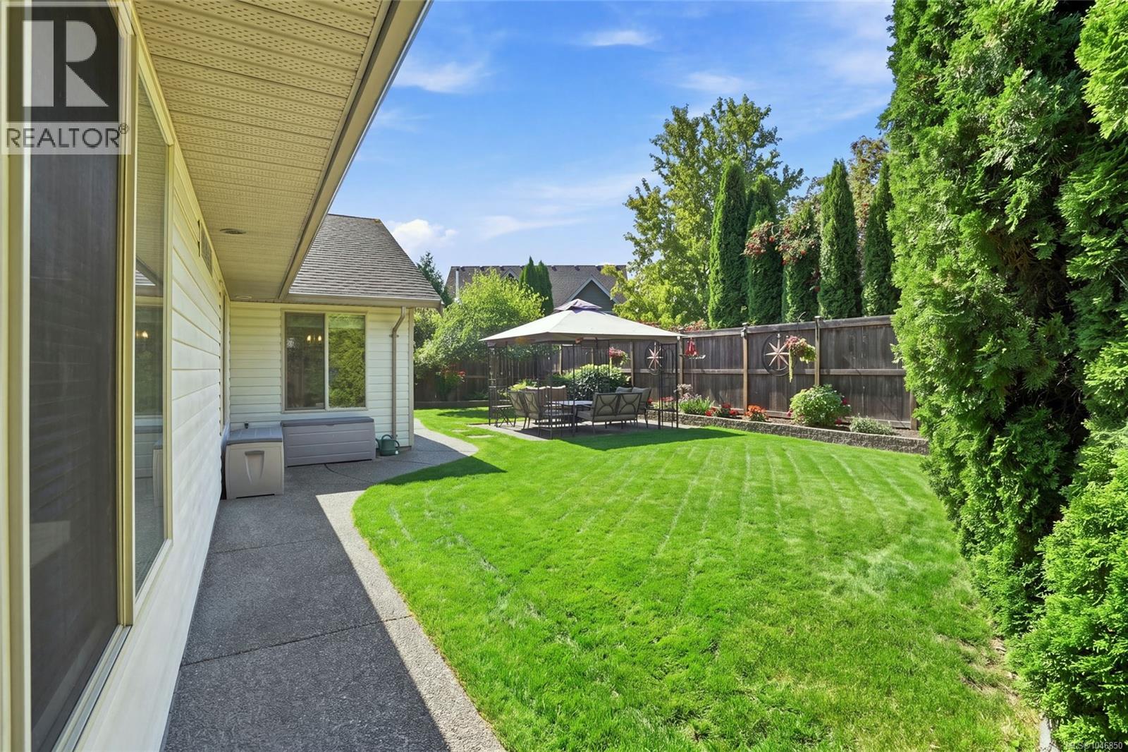 258 Mulberry Pl - Image 32