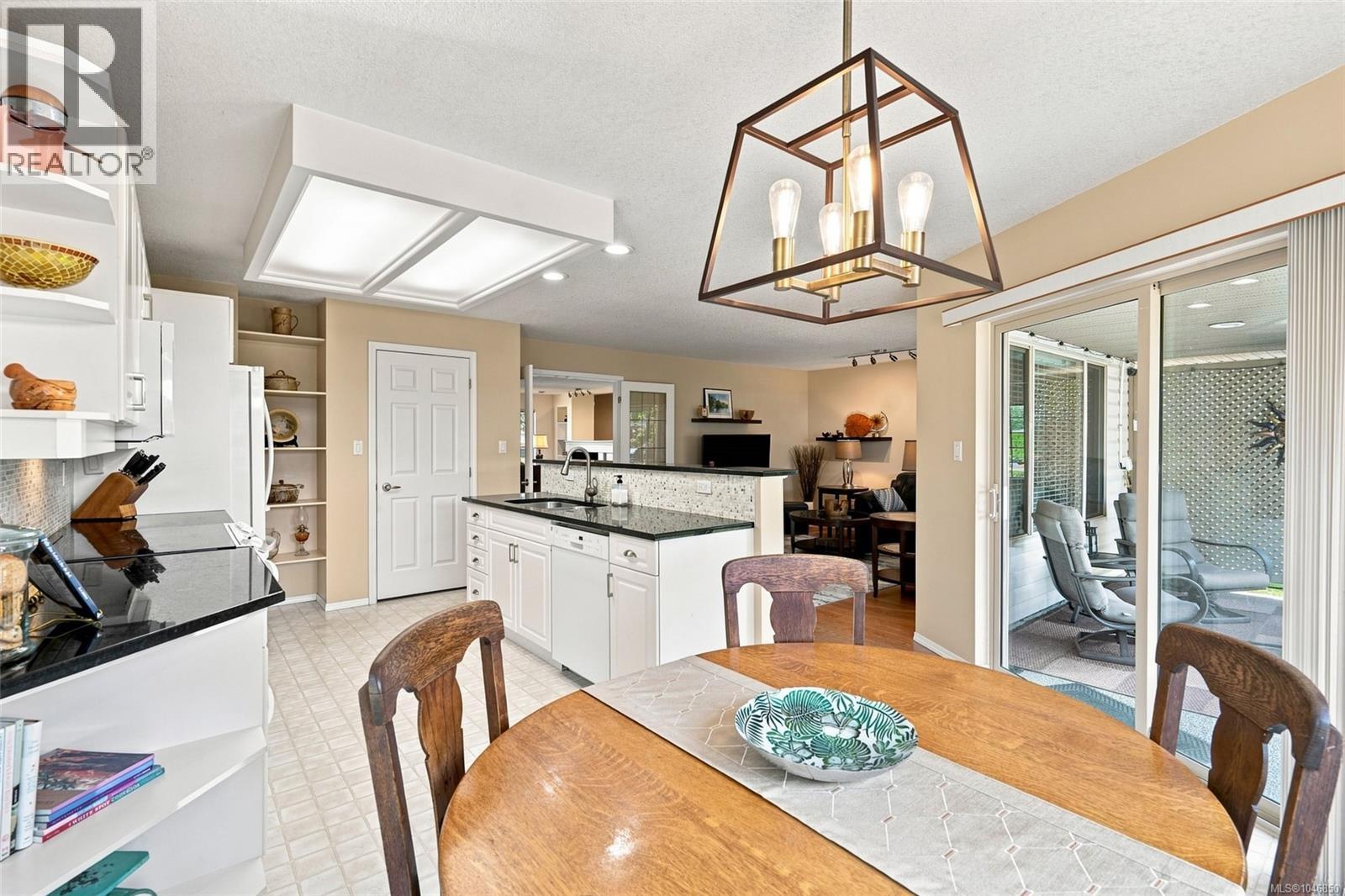 258 Mulberry Pl - Image 22