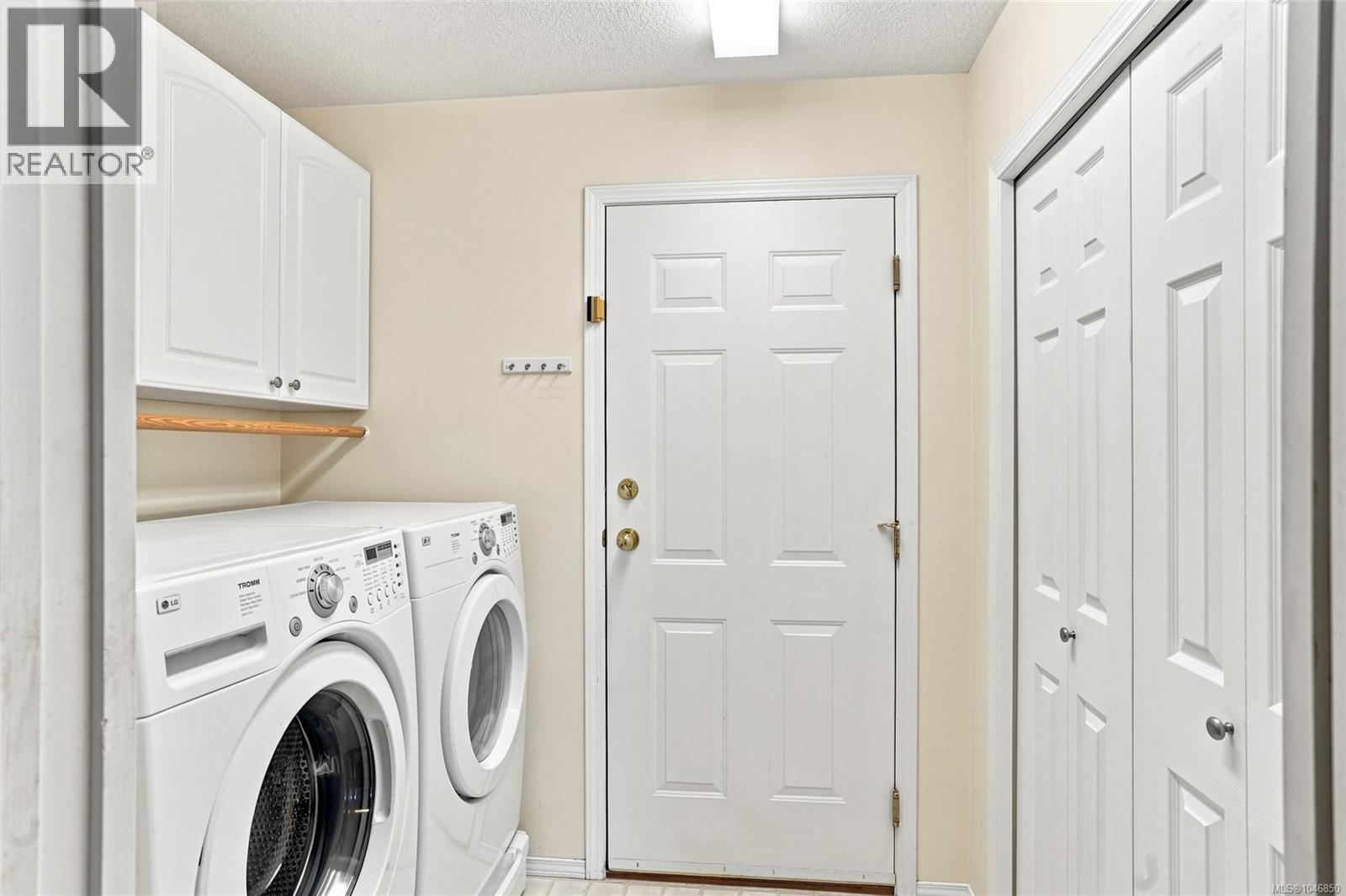 258 Mulberry Pl - Image 28