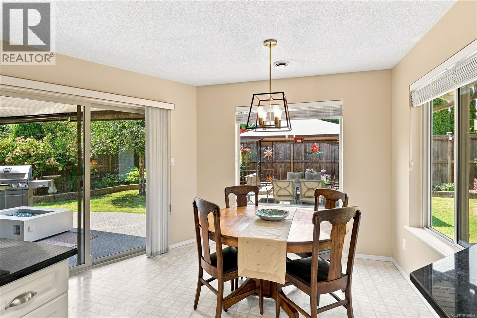 258 Mulberry Pl - Image 21