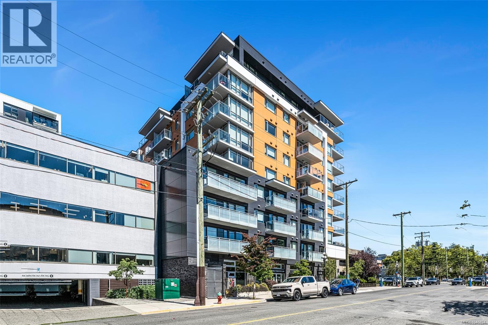 402 838 Broughton Street, Victoria