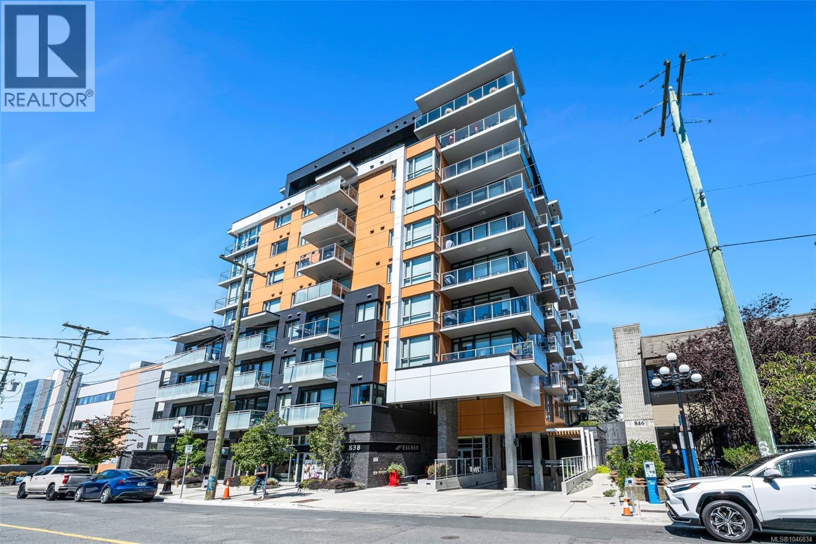 #402 838 Broughton St - 39