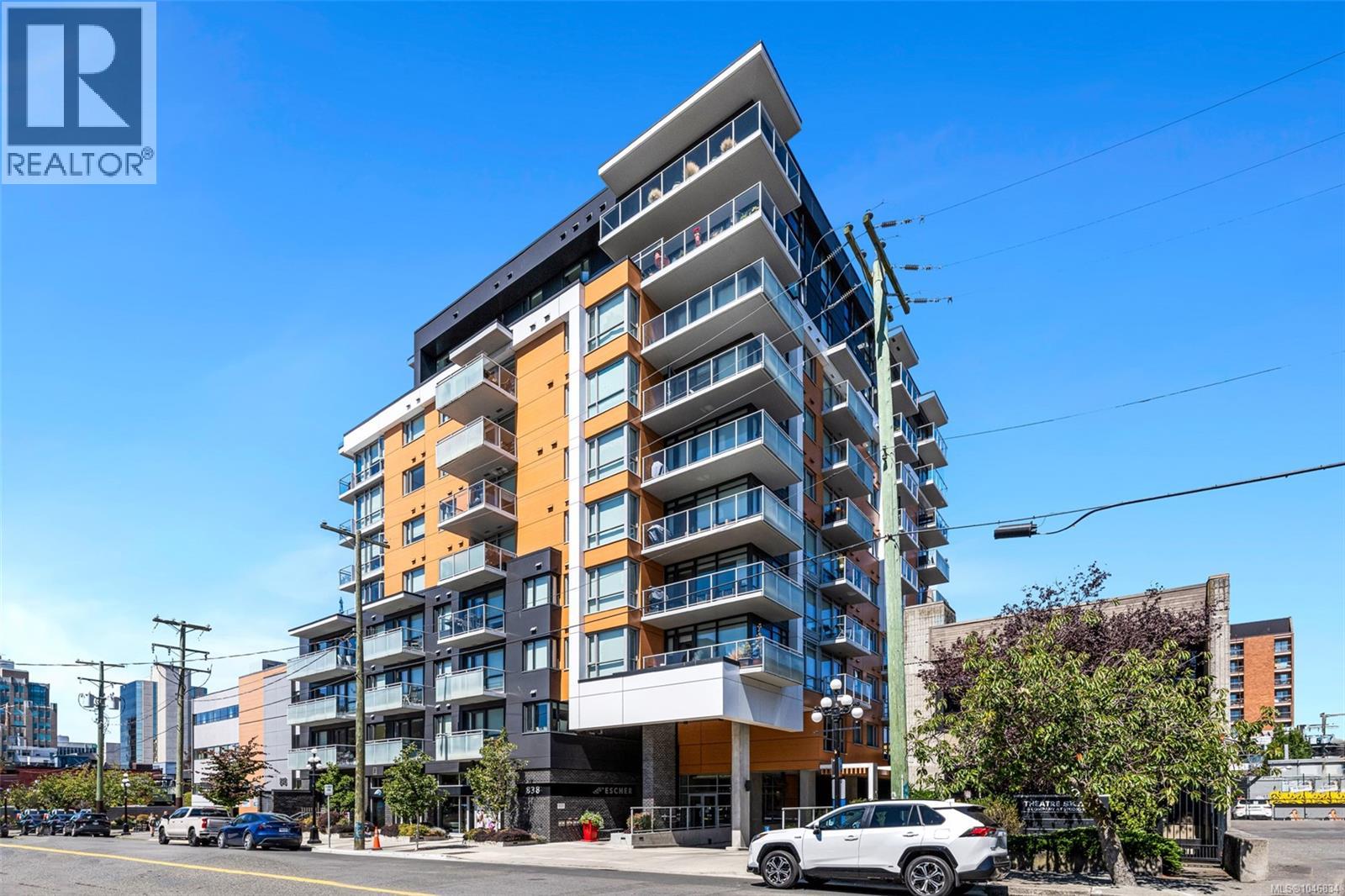 402 838 Broughton Street, Victoria