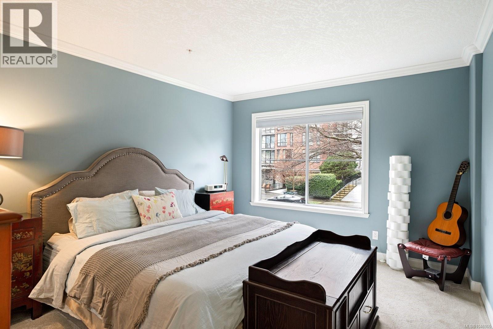 215 405 Quebec Street, Victoria