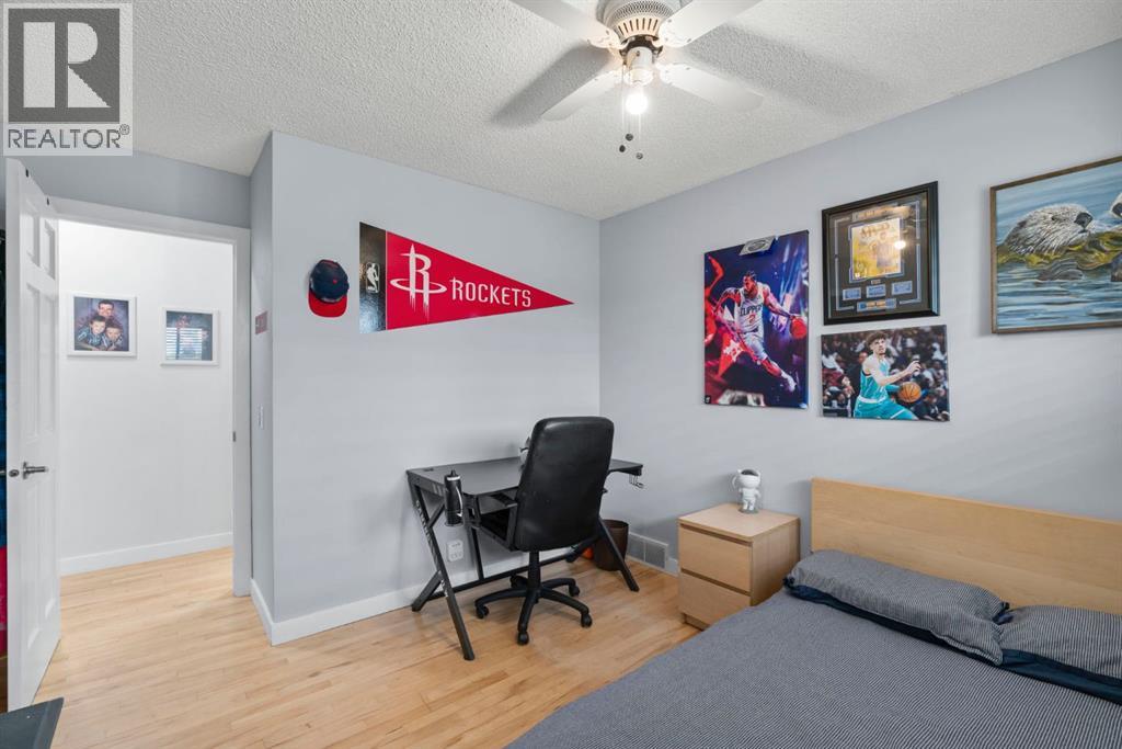 12 Glenwood Court - 23