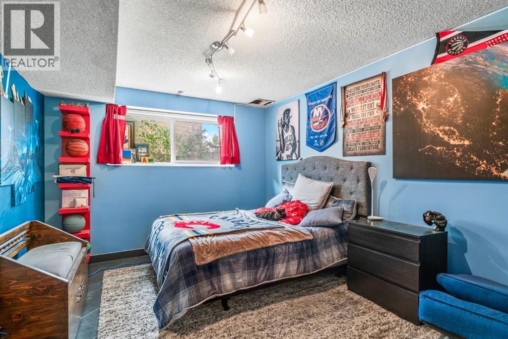 12 Glenwood Court - 38