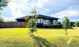 30 Hillcrest Drive, Neepawa, MB R0J1H0 Photo 46