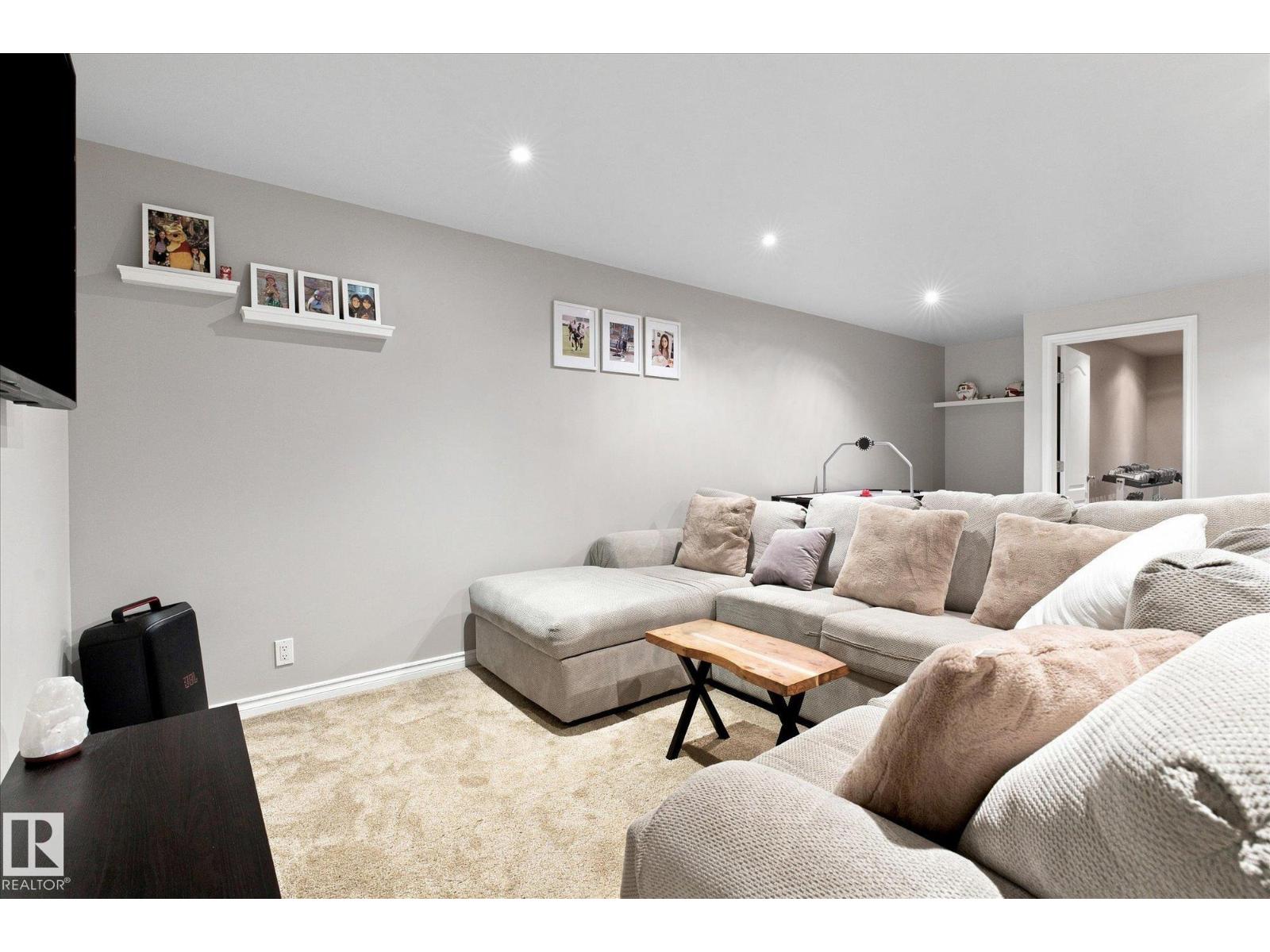 1312 116 ST NW - 50