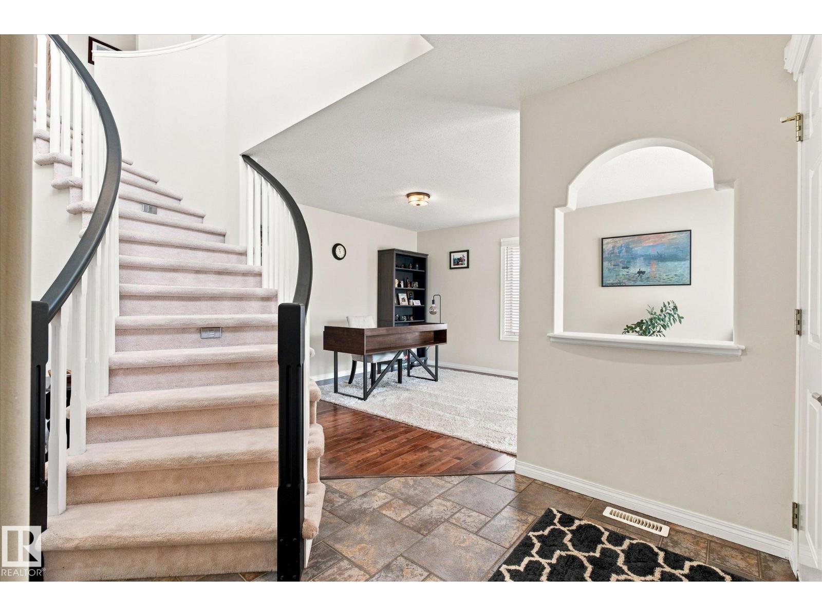 1312 116 Street NW - Photo 9