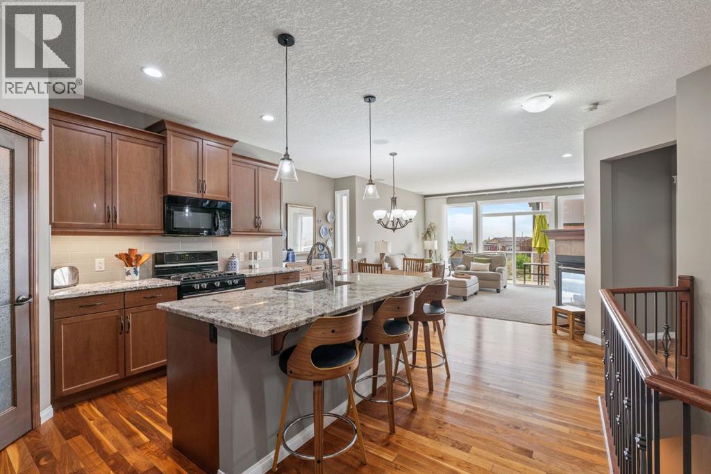 204 Sunset Square - 9