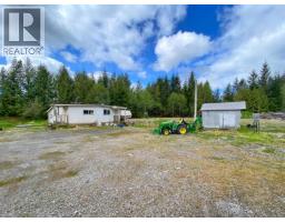 112 Rainbow Lake, Port Edward, BC V0V1G0 Photo 9