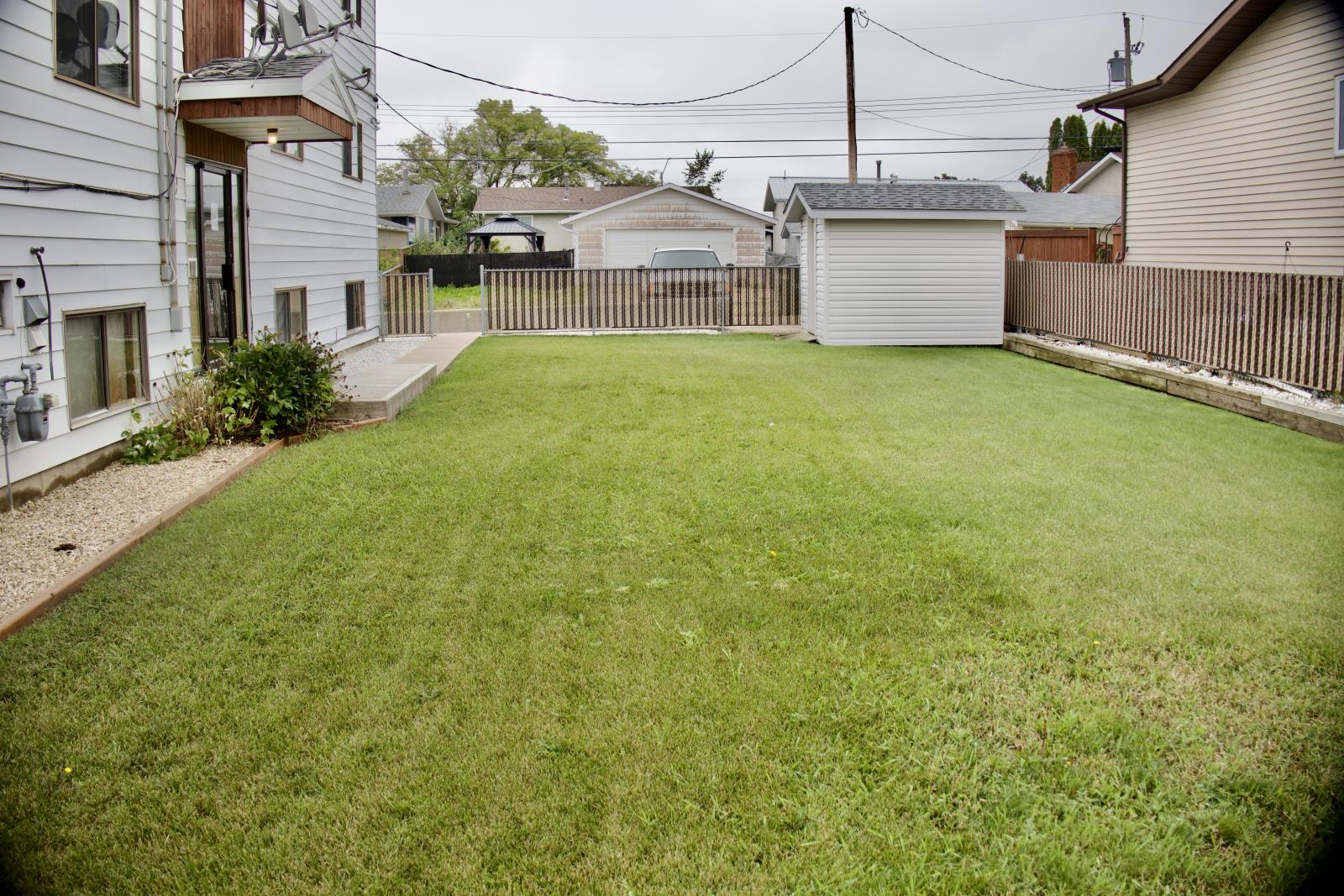 Barrhead, AB, T7N 1M9 - Photo 10