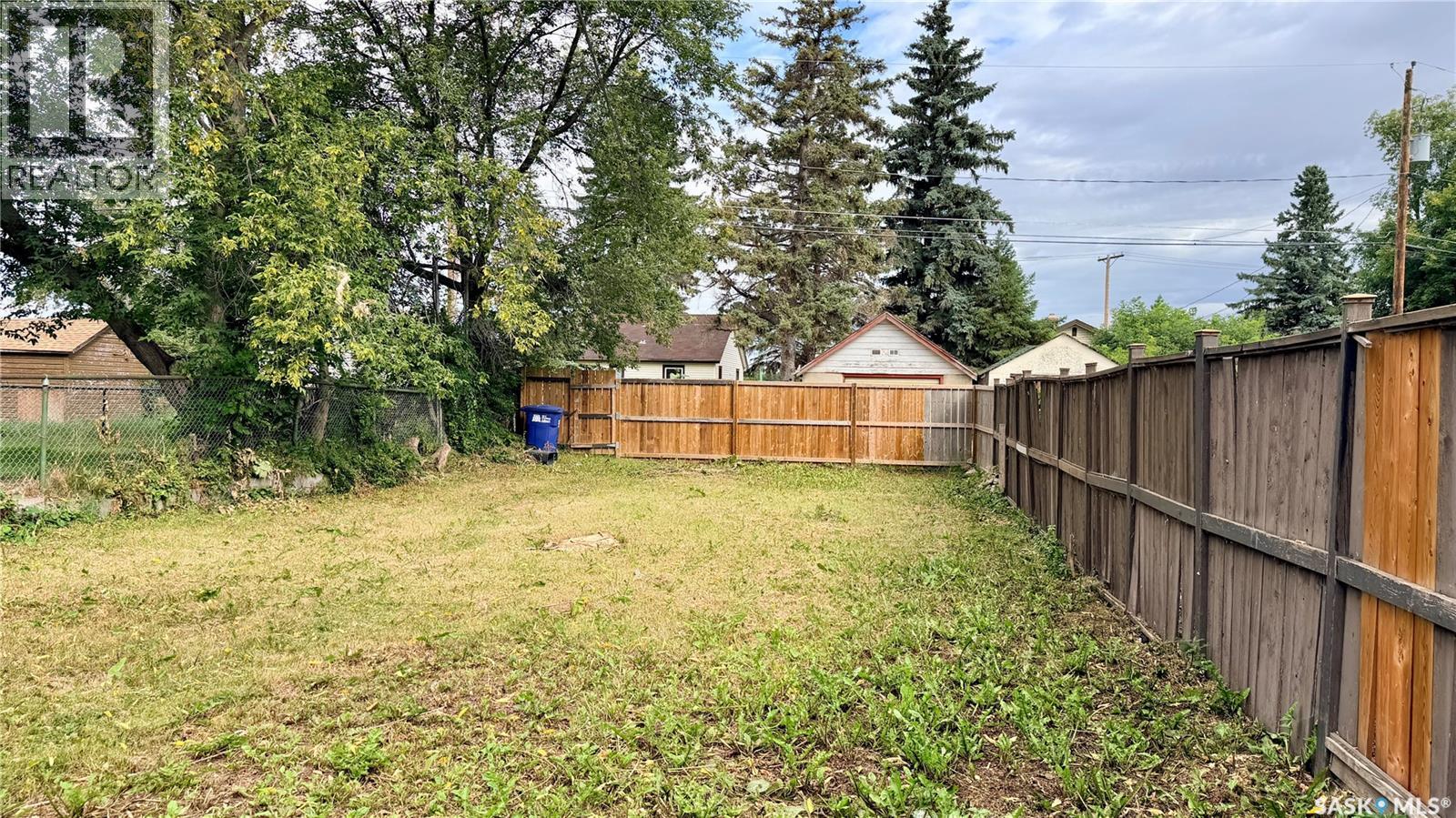 310 6th STREET E - 14