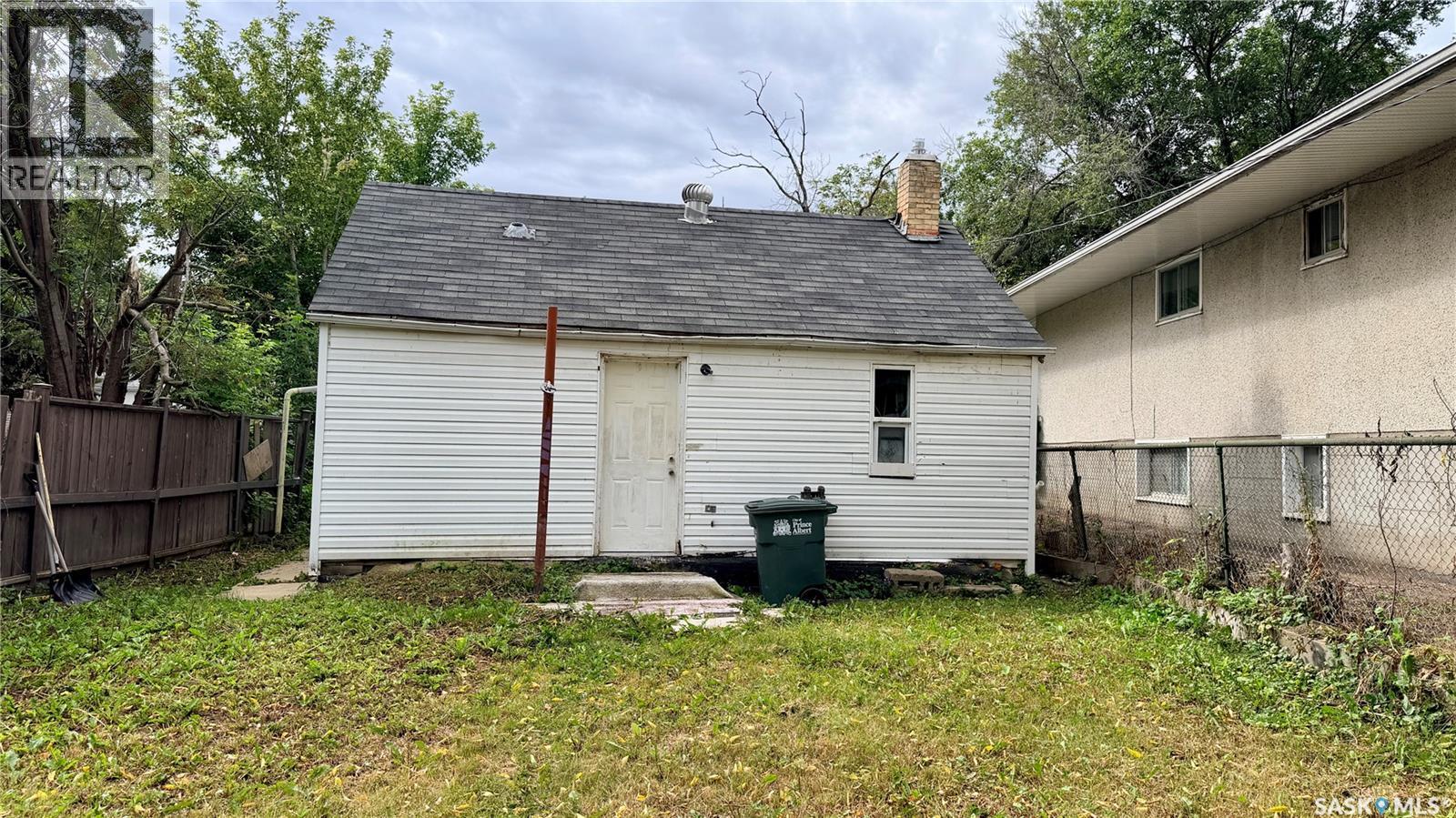 310 6th STREET E - 15