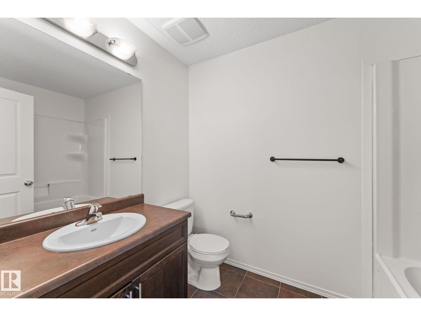12523 171 Avenue NW - Photo 29