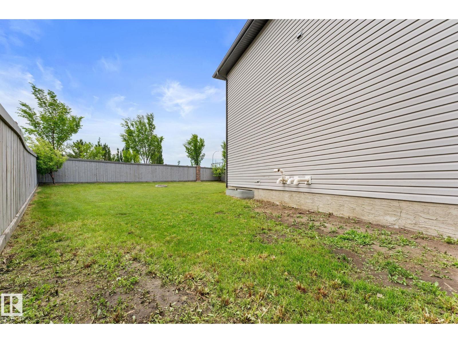 12523 171 Avenue NW - Photo 40