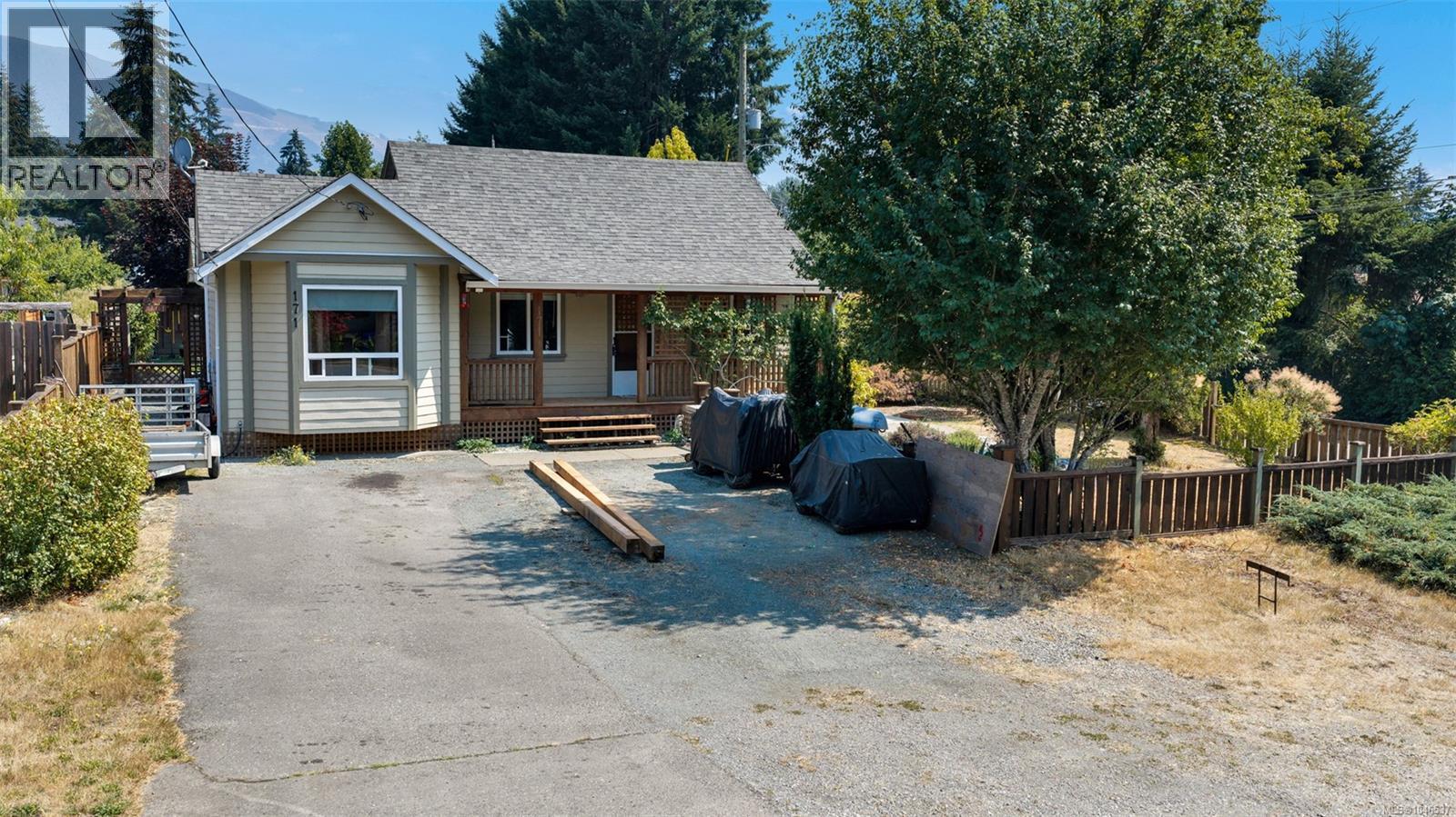 171 MacDonald Rd - Image 48