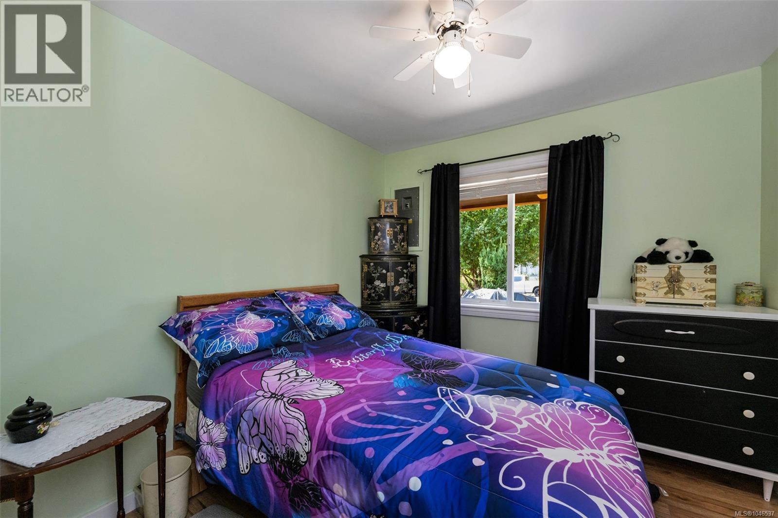 171 MacDonald Rd - 41