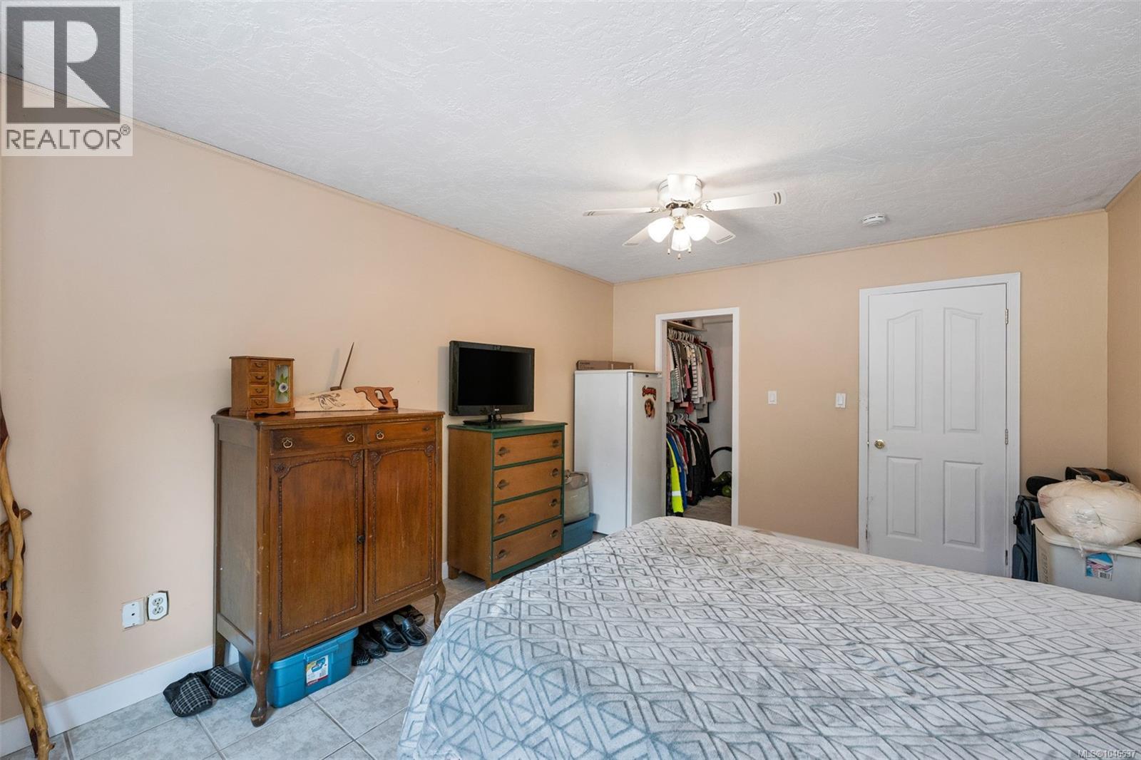 171 MacDonald Rd - 42