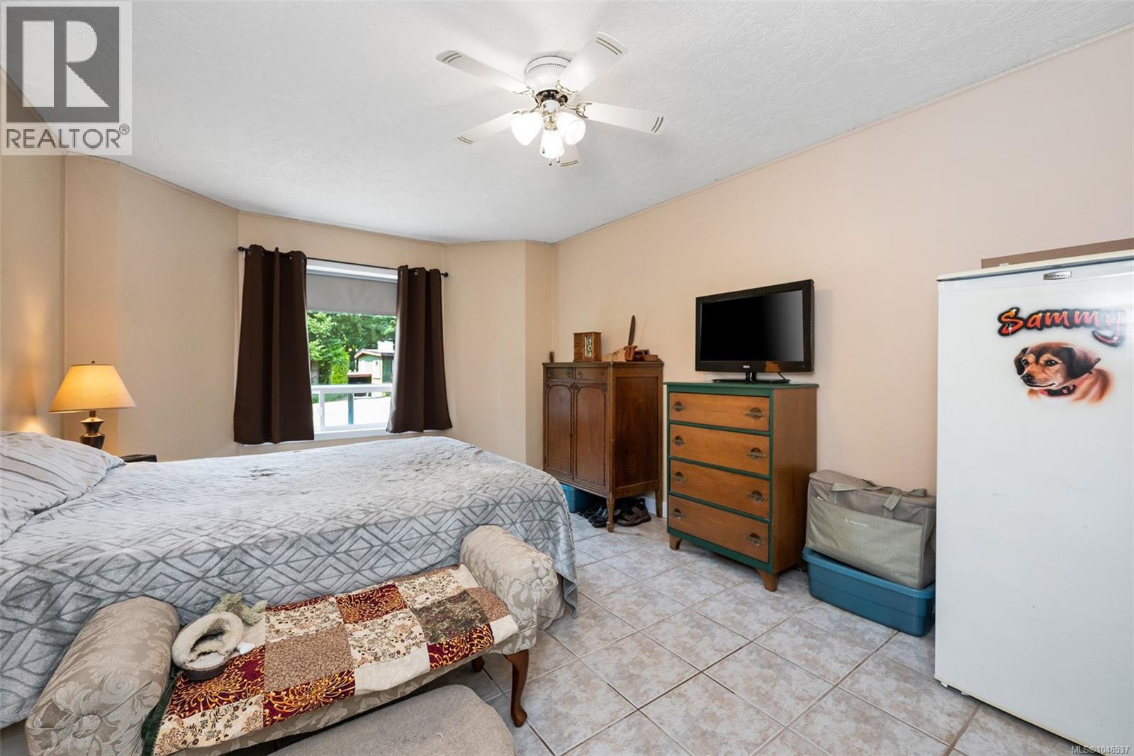 171 MacDonald Rd - 44