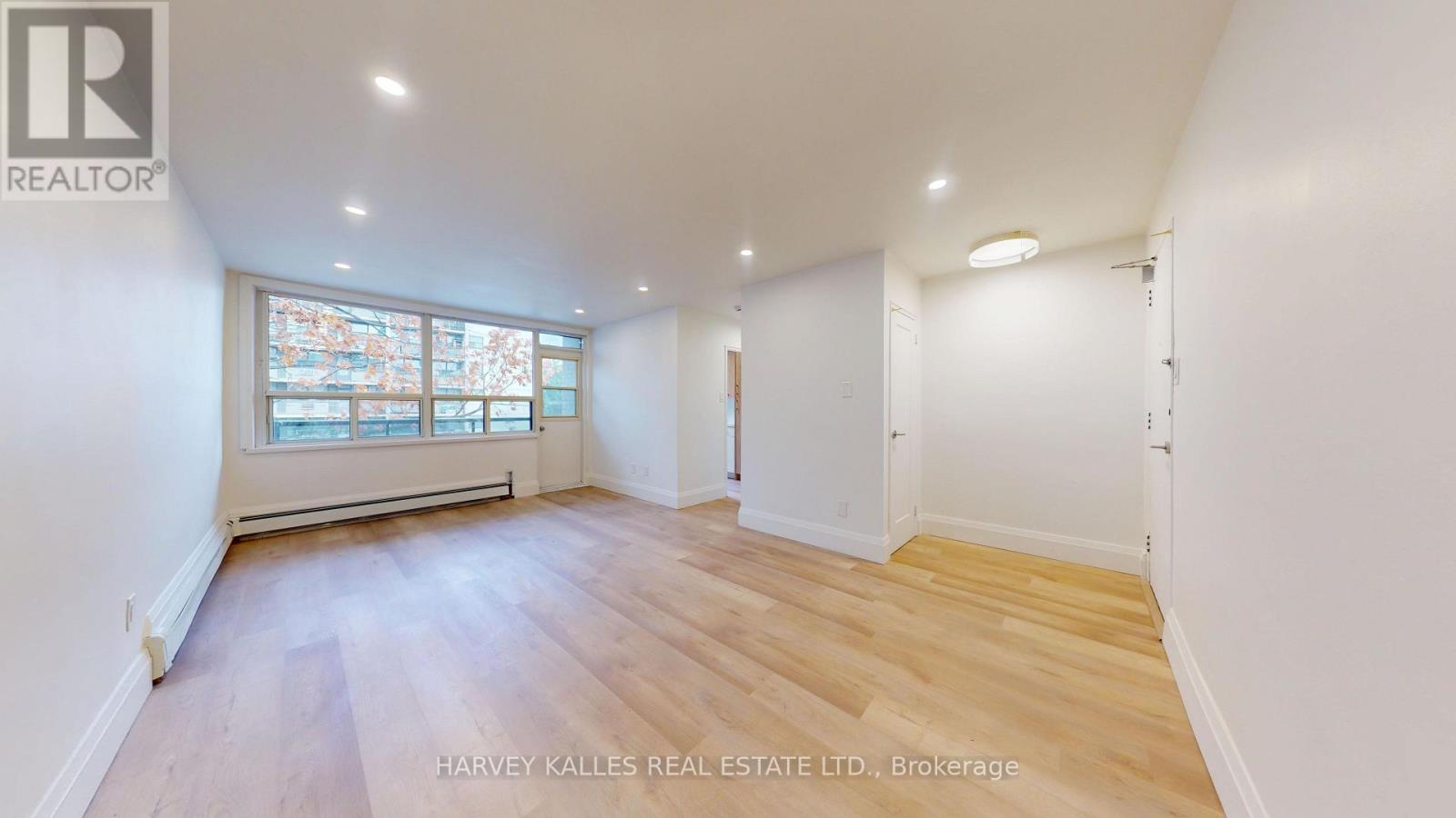 Photo of 1 Marquette Avenue