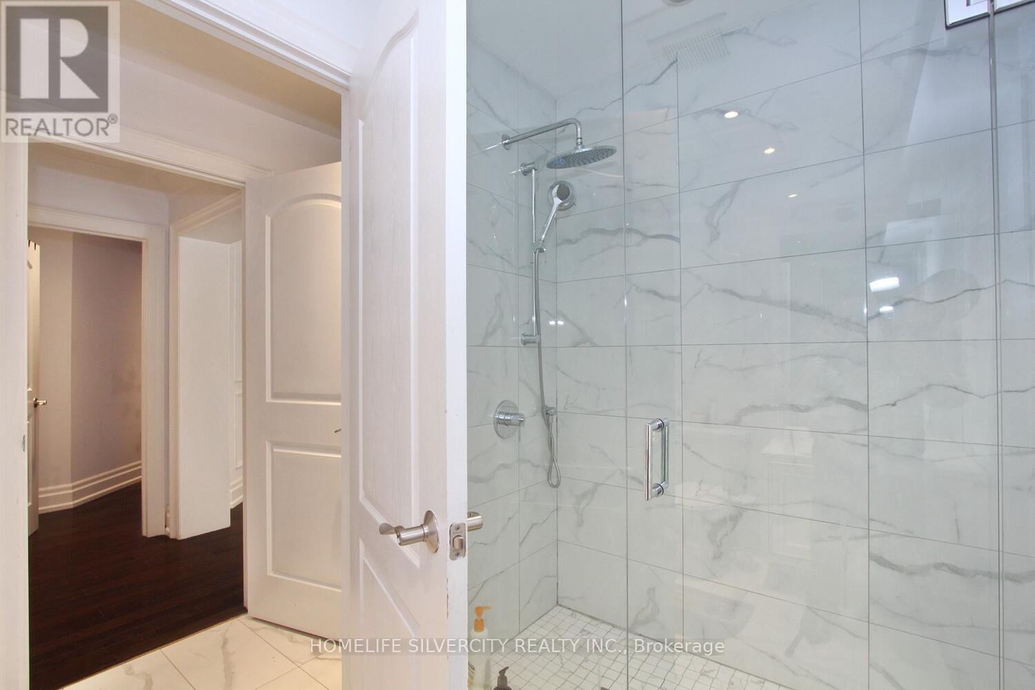 4 BYNG AVENUE - 34