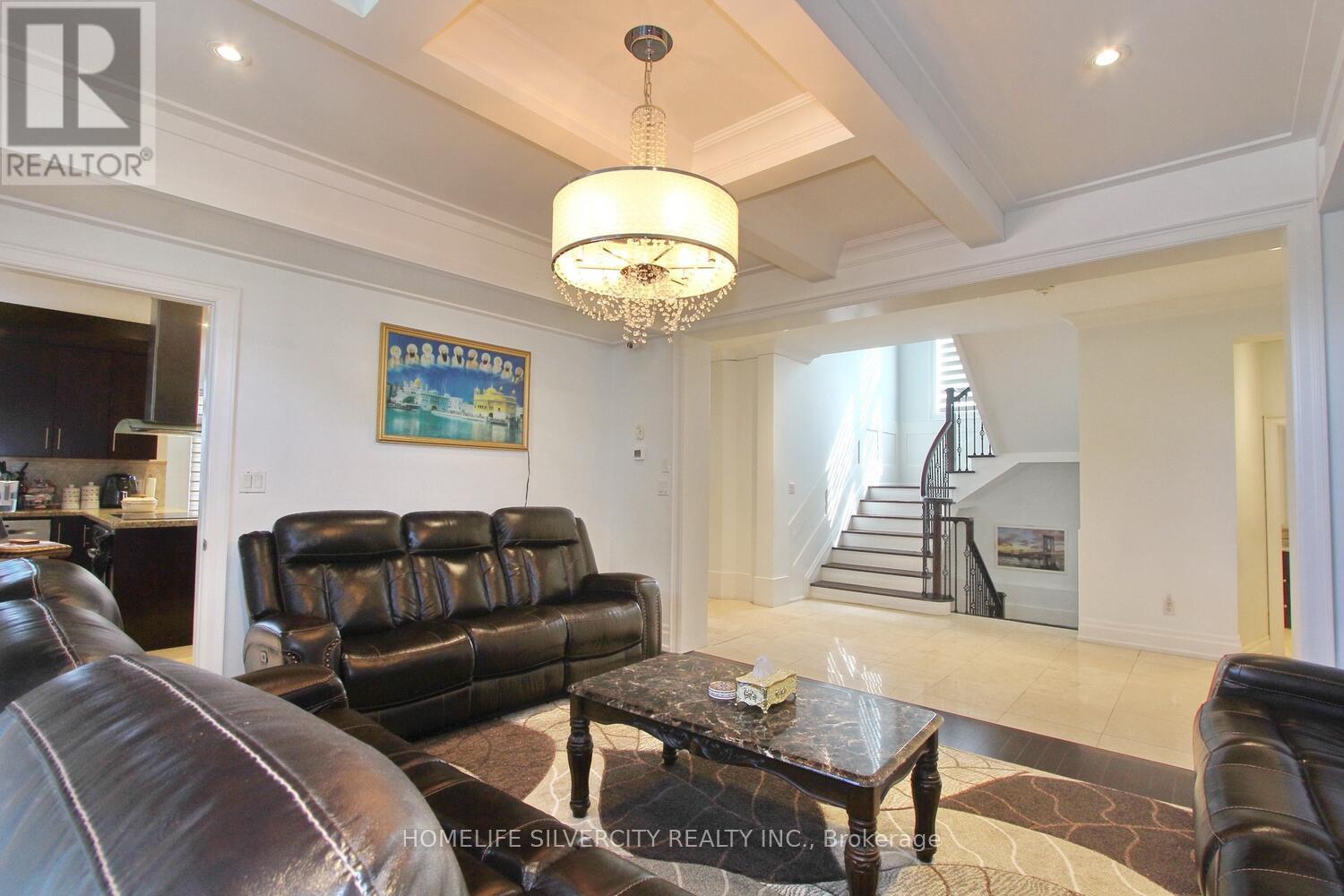 4 BYNG AVENUE - 7