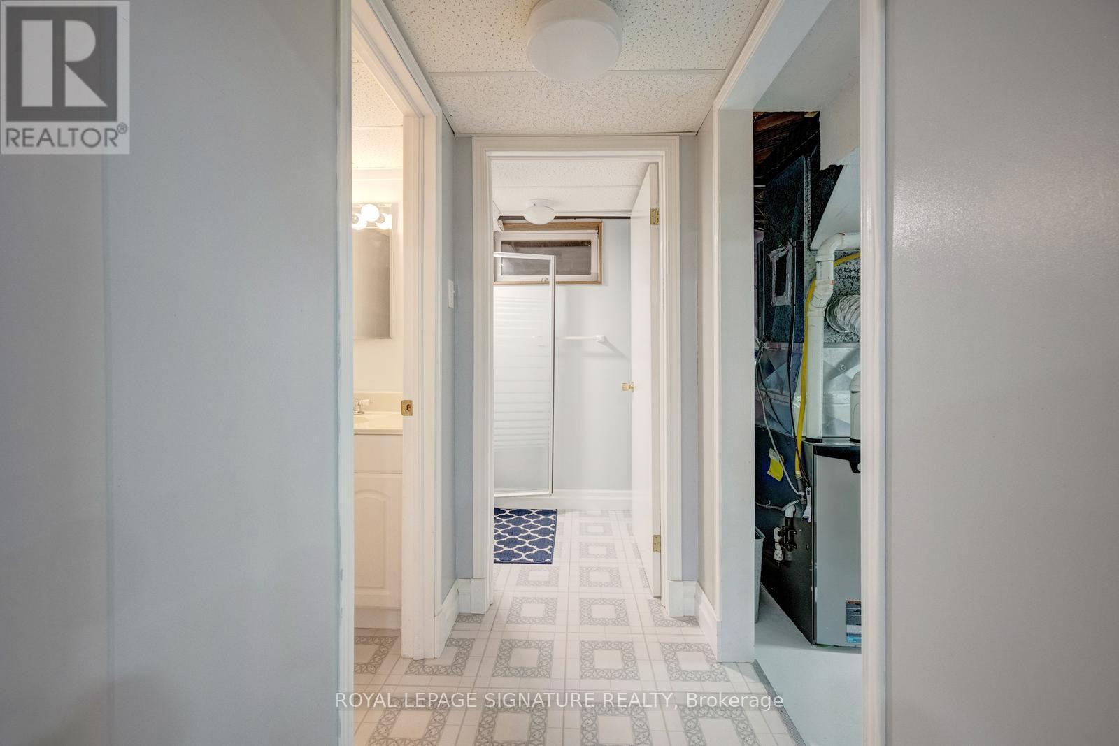 77 MCCRANEY STREET W - Image 41