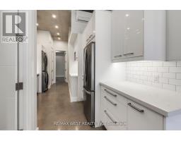 1 - 1745 Keele Street, Toronto, ON M6M3W9 Photo 15