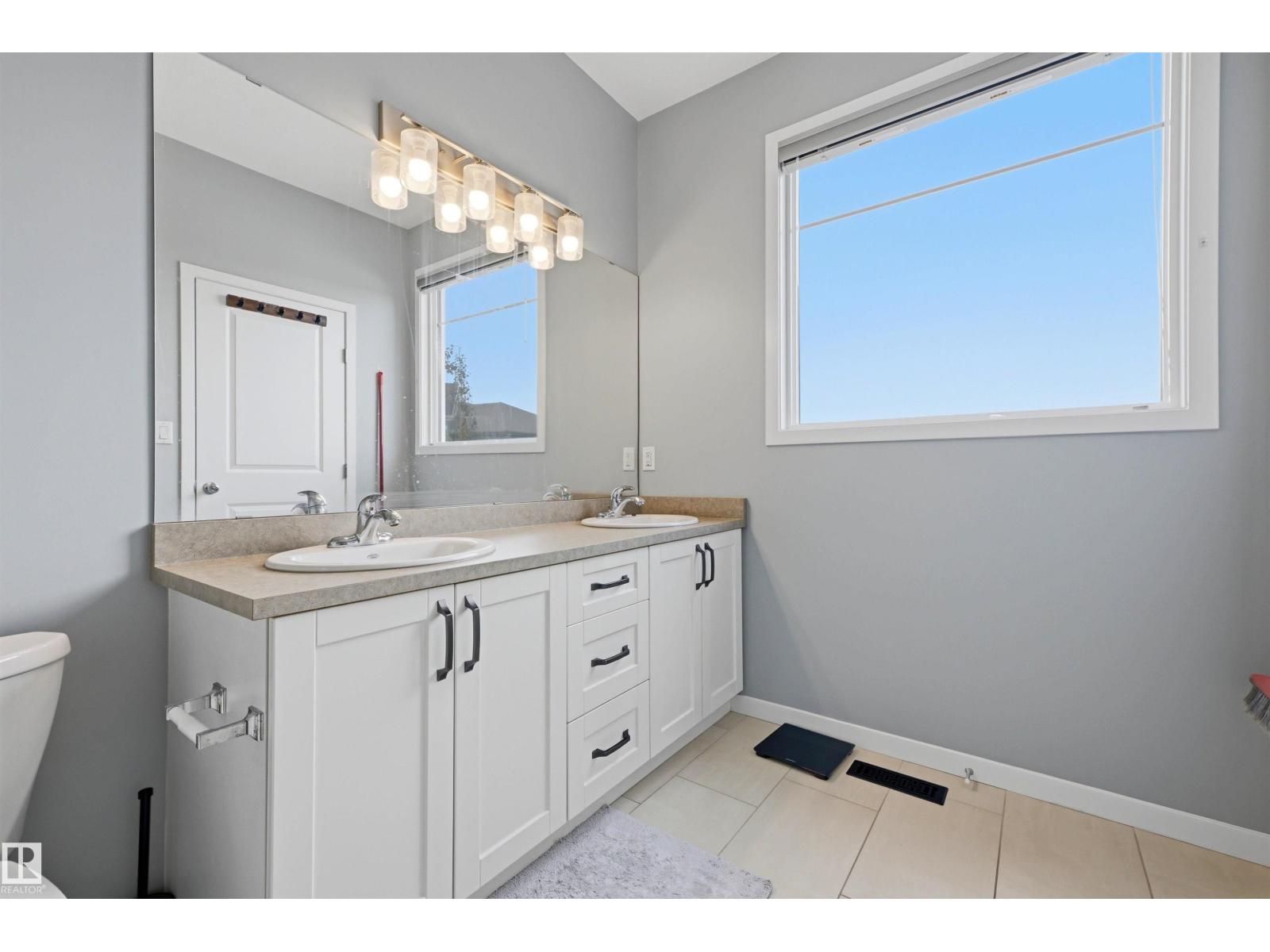 2119 PRICE LANDING SW - Image 18