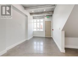1 - 1745 Keele Street, Toronto, ON M6M3W9 Photo 6