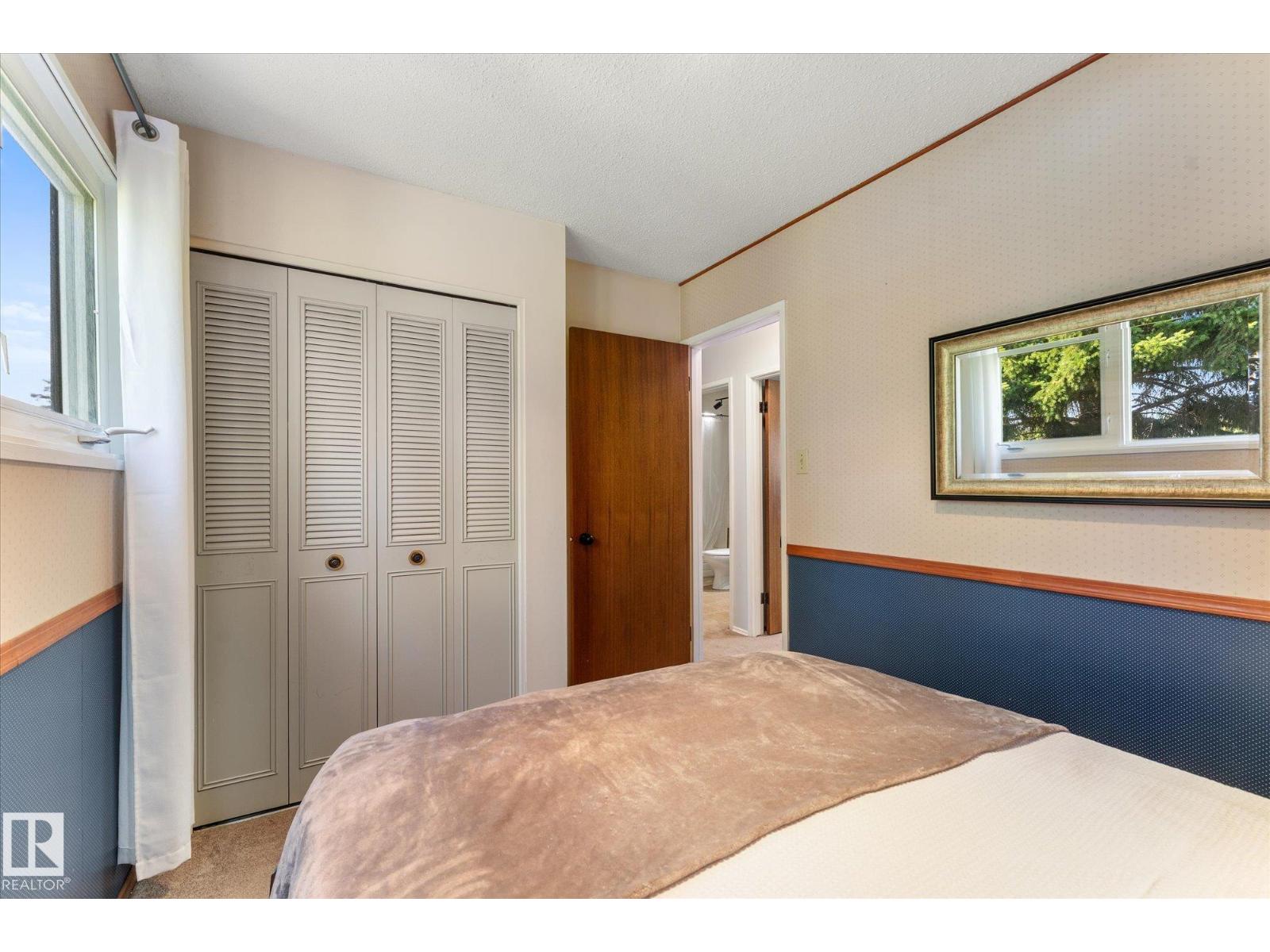 1036 82 Street NW - Photo 32