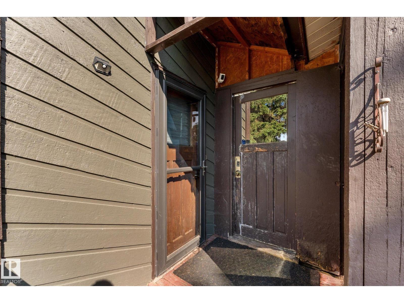 1036 82 Street NW - Photo 39
