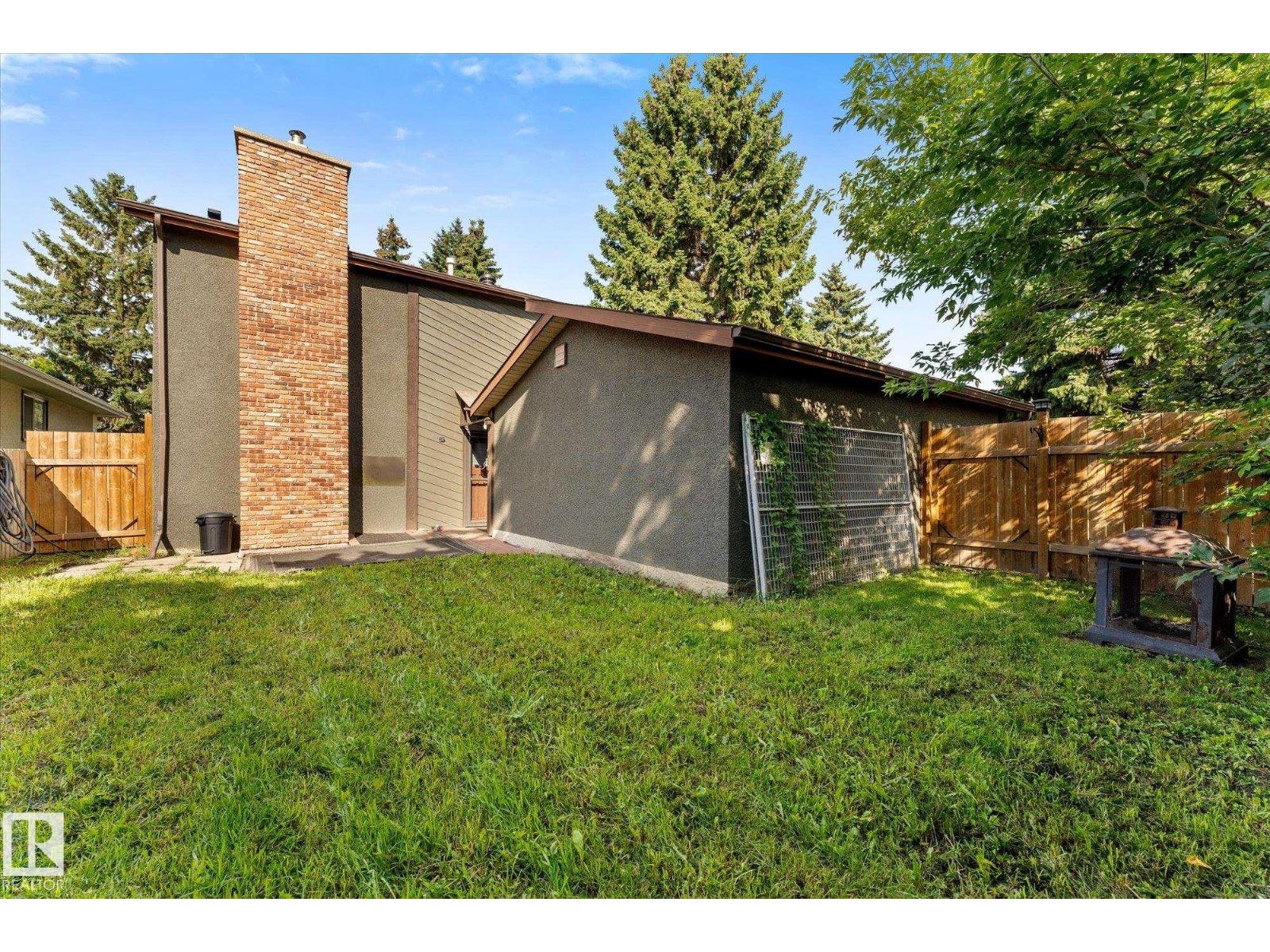 1036 82 Street NW - Photo 43