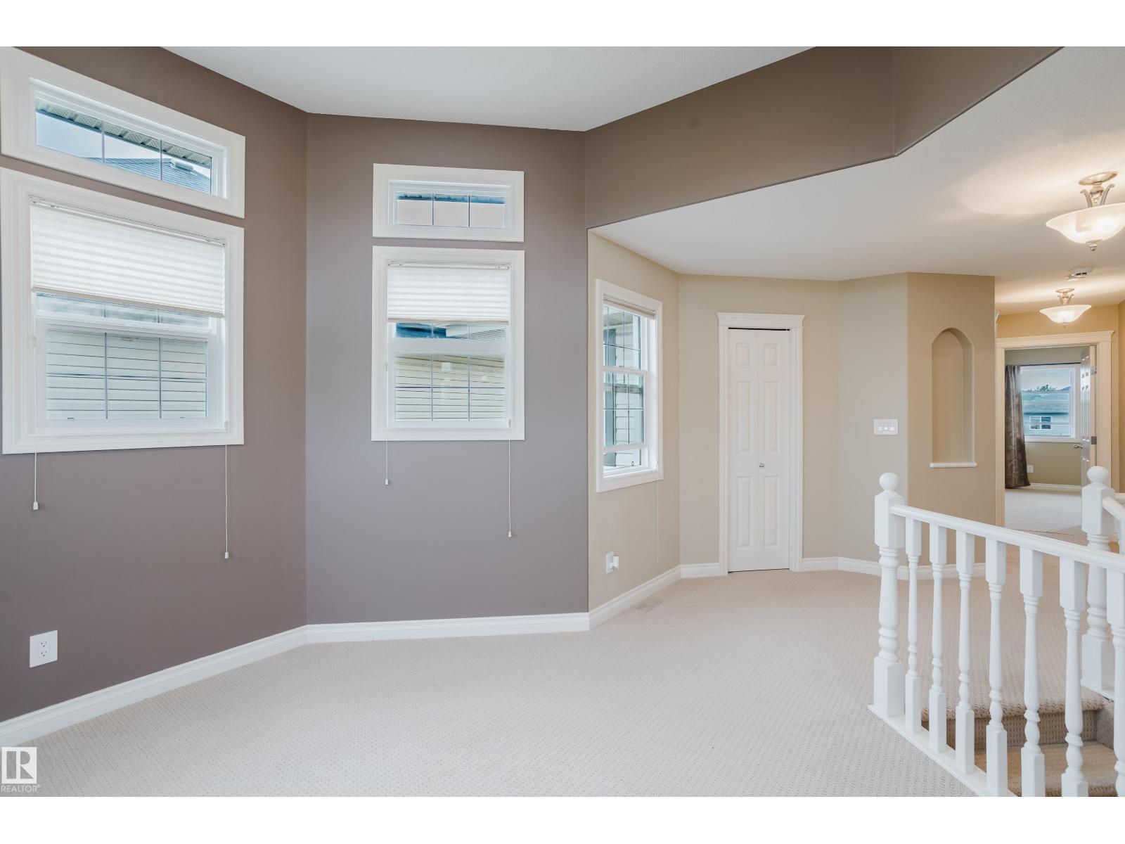 652 CRIMSON Drive - Photo 31