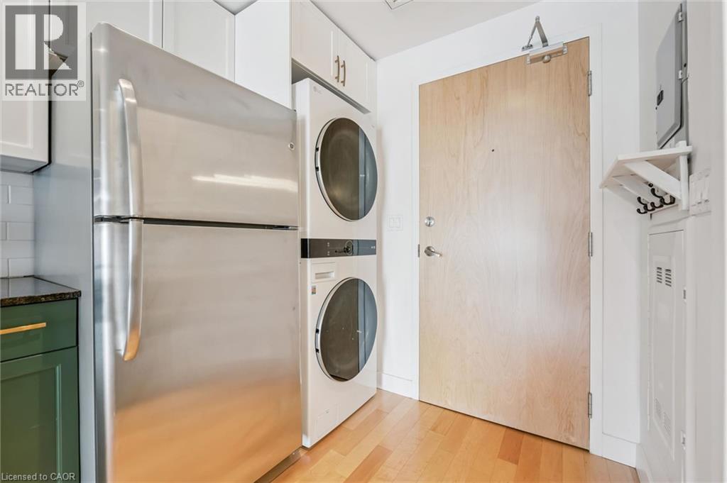 #209 188 S KING Street S - Image 33