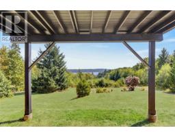 510 Mckay Rd, Fanny Bay, BC V0R1W0 Photo 13